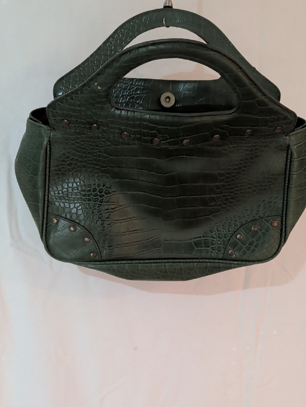 Elegant Dark Green Croc-Embossed Top-Handle Satchel